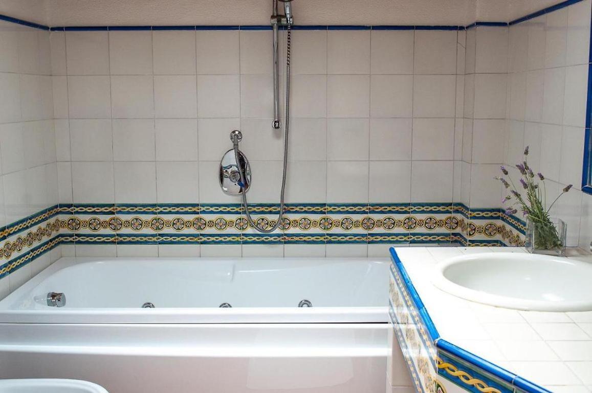 La Di Tenute Foti Randazzese Holiday home