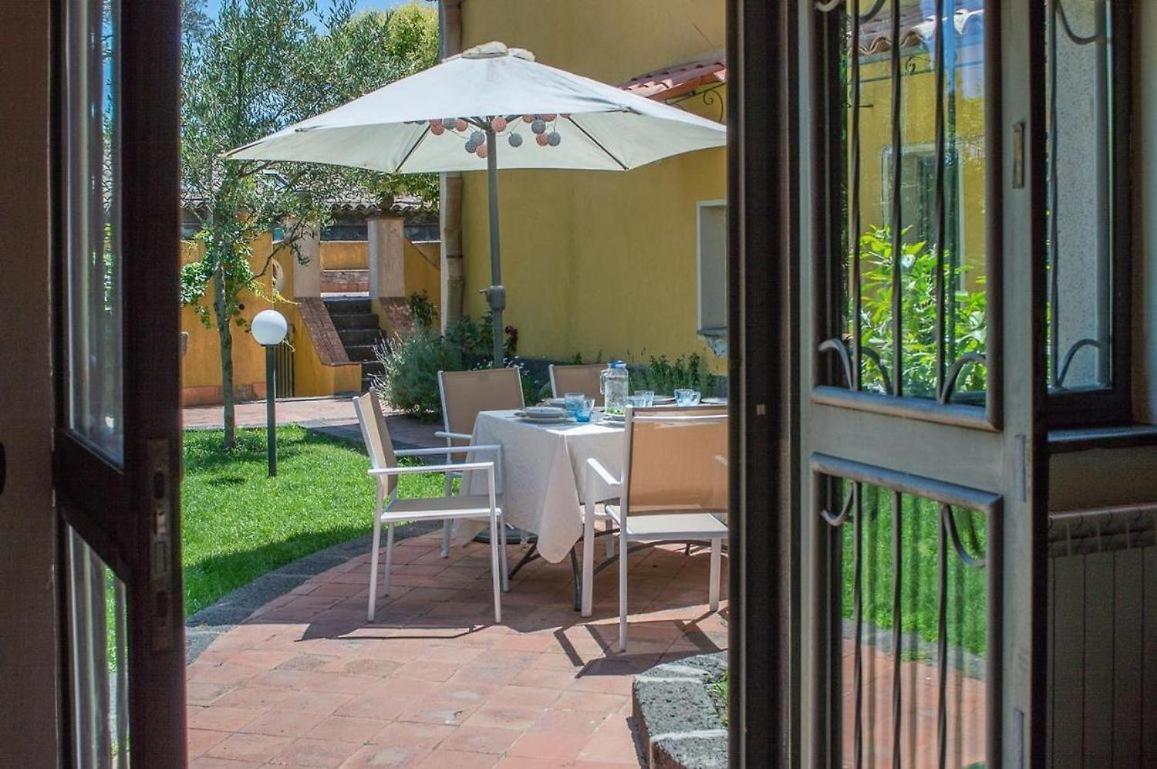 La Di Tenute Foti Randazzese Holiday home