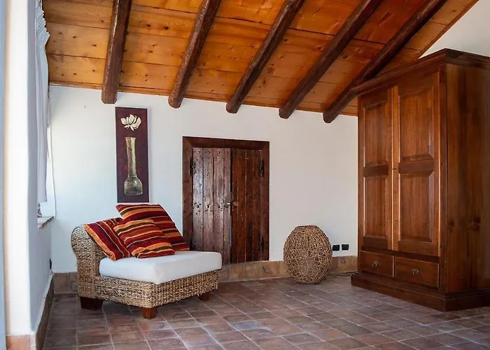 La Villa Di Tenute Foti Randazzese